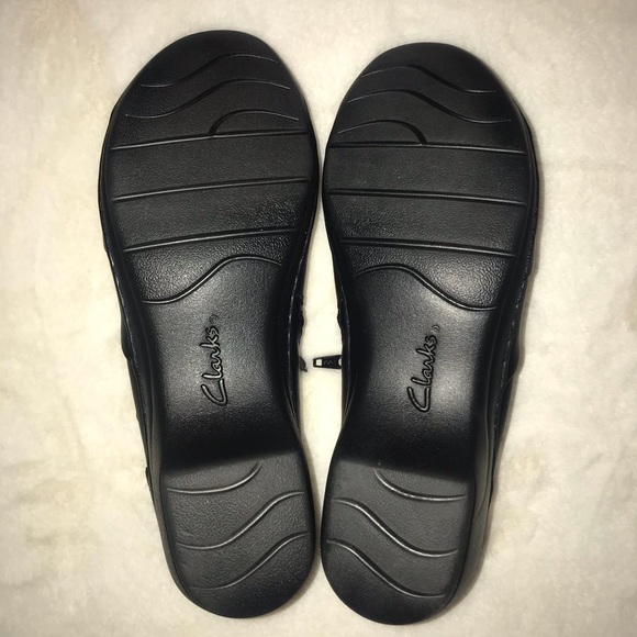 Clarks Channing Ann Black Leather Slip-On Shoe - Picture 15 of 16